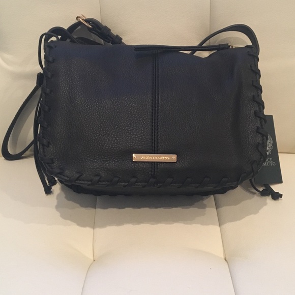 Vince Camuto Handbags - NWT Vince Camuto Purse